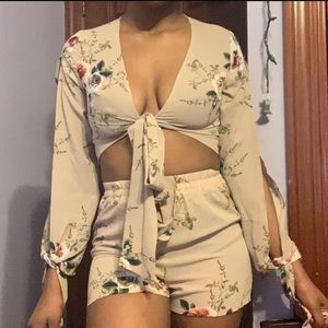 Tan floral two piece w/ shorts